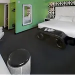 Cabana Suites At El Cortez