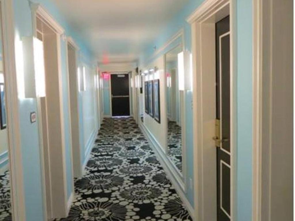 At El Cortez 3*