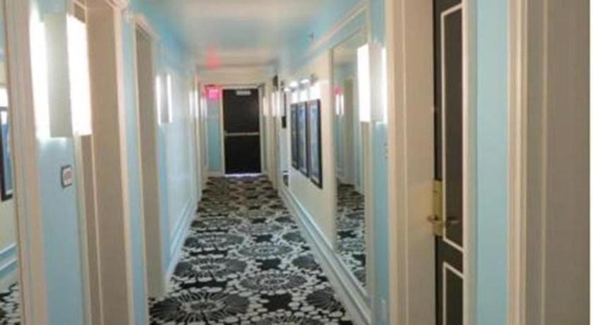 Hotel At El Cortez 3*