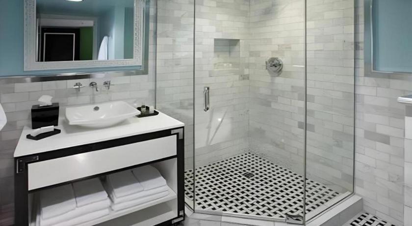 Hotel At El Cortez 3*